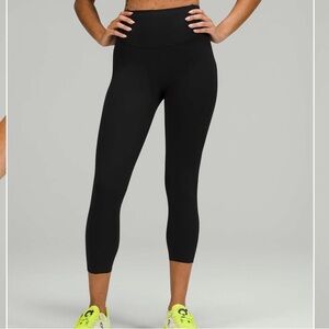 Lululemon Base Pace High-Rise Crop 23" black nulux size 4 NWT